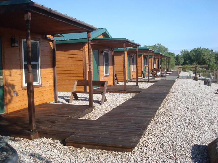 South Platte Cabins & Kennels Ogallala Bagian luar foto